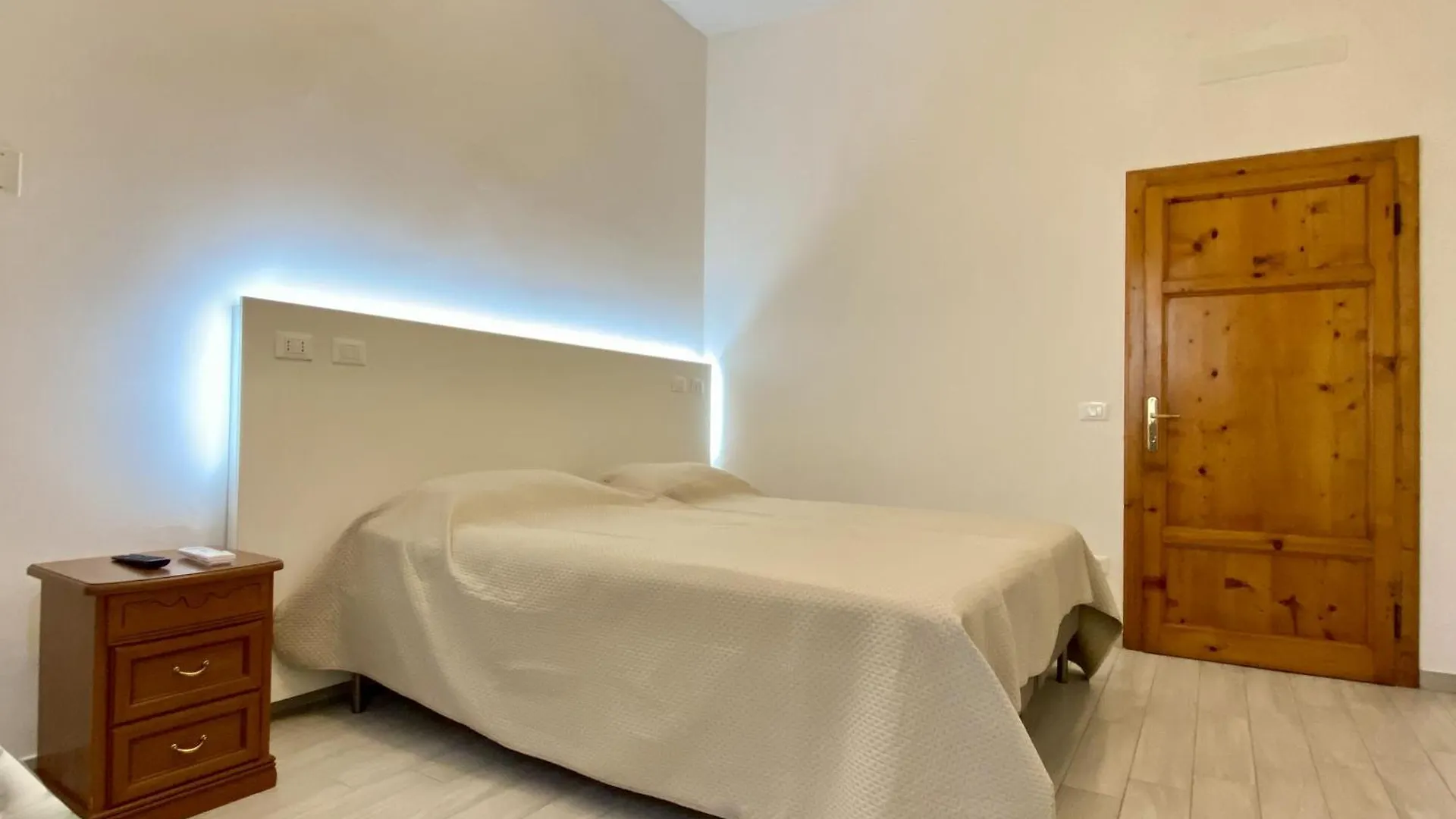 Appartamento Le Suite Di Arsilda - Affitti Brevi Italia Pisa